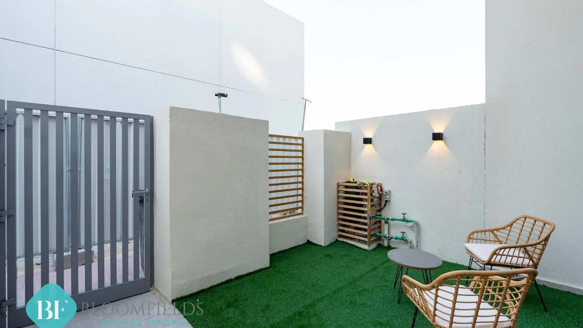 Bloomfields Premium 1Br Duplex In Rukan Dubai 0*,